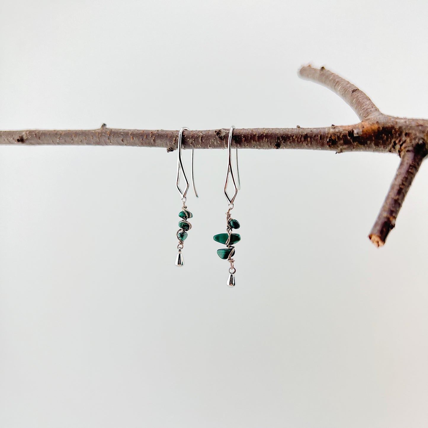 LINNEA - Hängeohrringe mit Natursteinanhängern