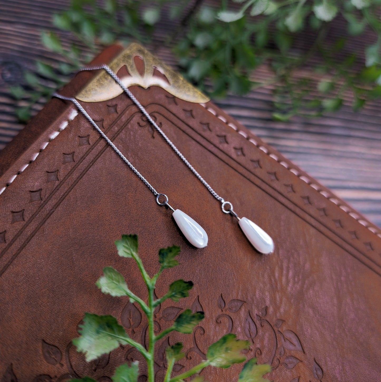 AERIN - Fädelohrringe