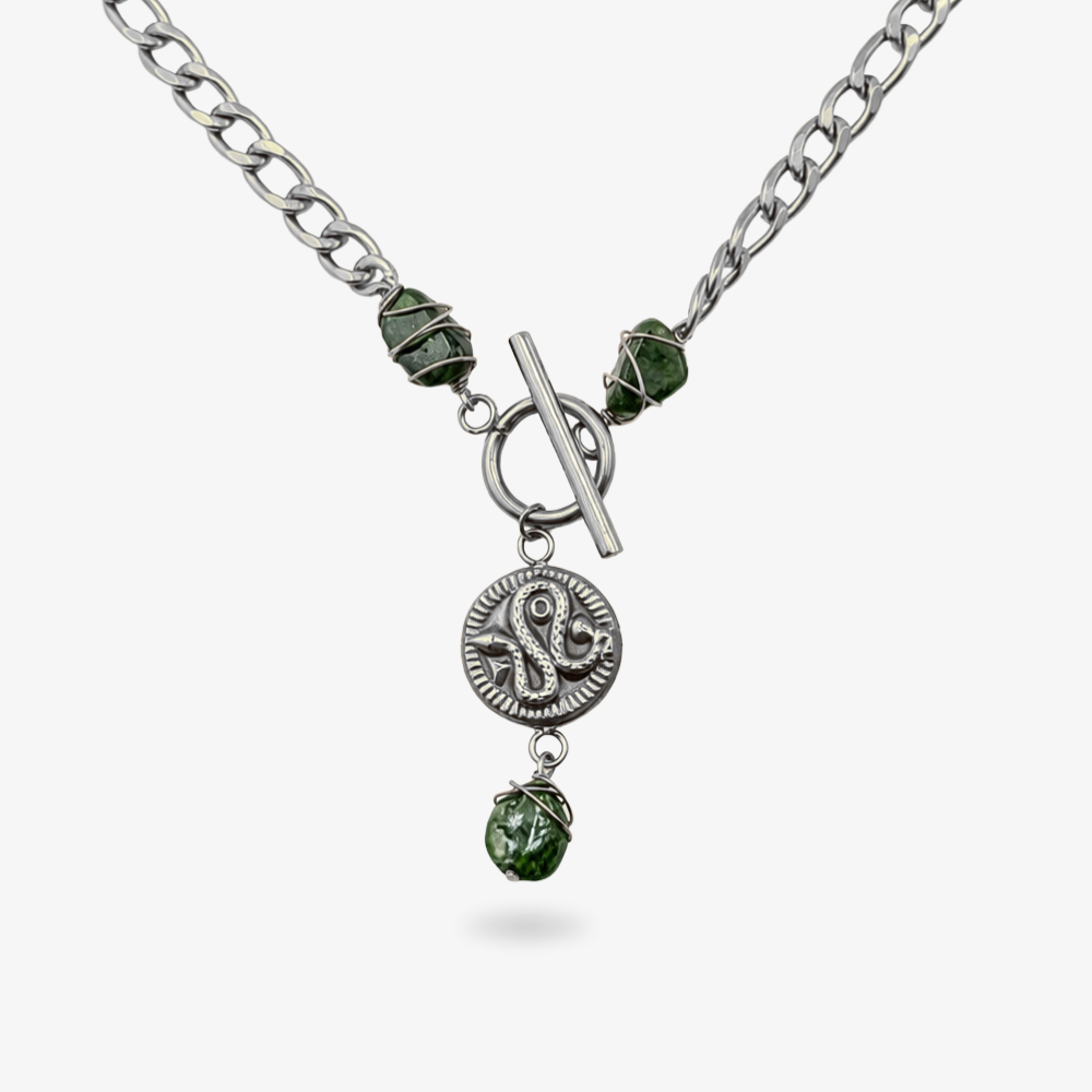 BASILISKA - Kette mit Schlangen-Coin und Diopsid, Edelsteinkette mit Schlangen