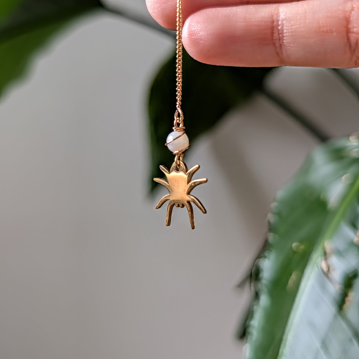 NEITH - Fädelohrringe