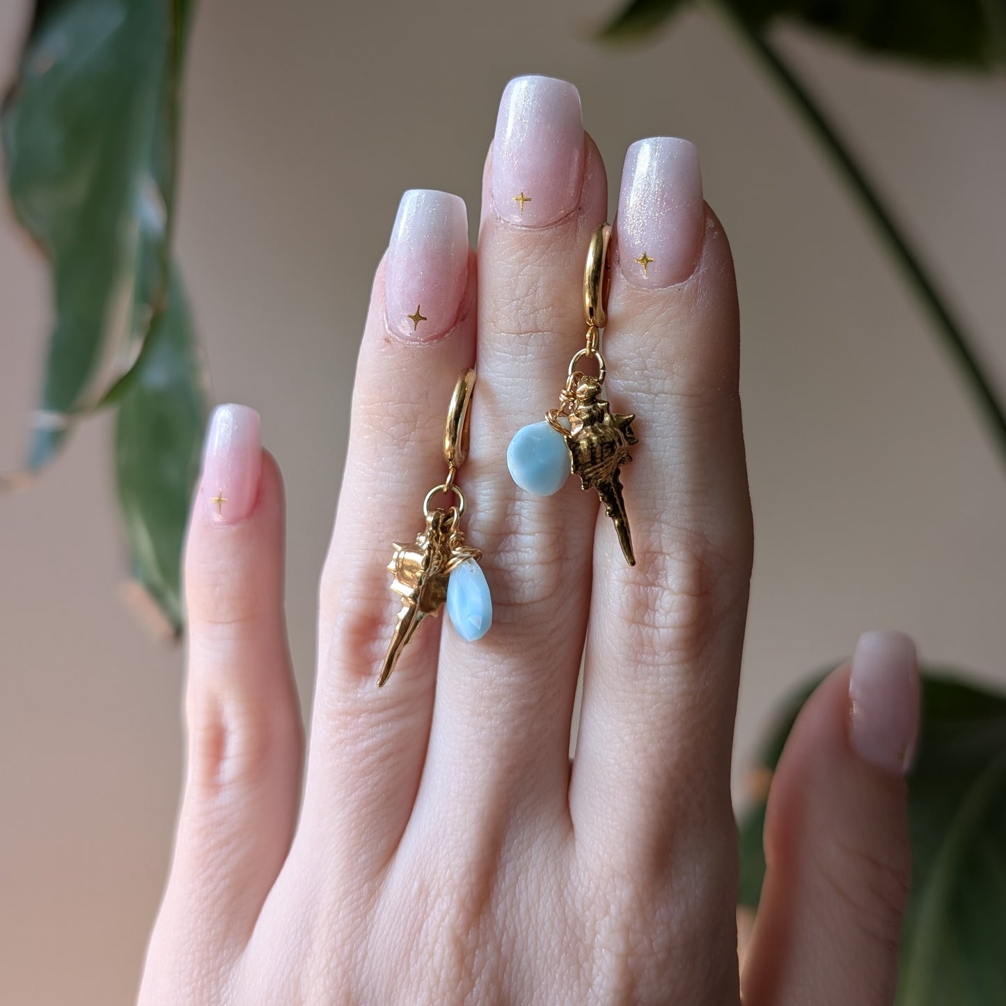 THALASSA ✦ Ohrringe mit Larimar und Muschel